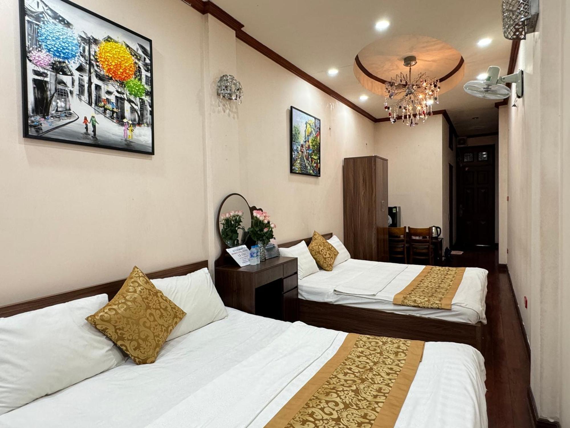 Quynh Moon Homestay ハノイ市 エクステリア 写真