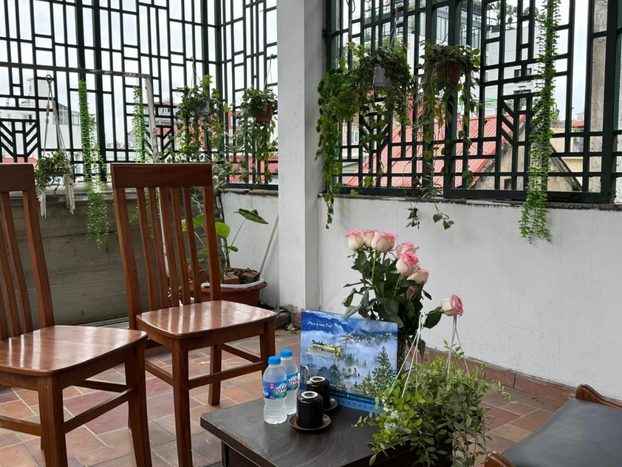 Quynh Moon Homestay ハノイ市 エクステリア 写真