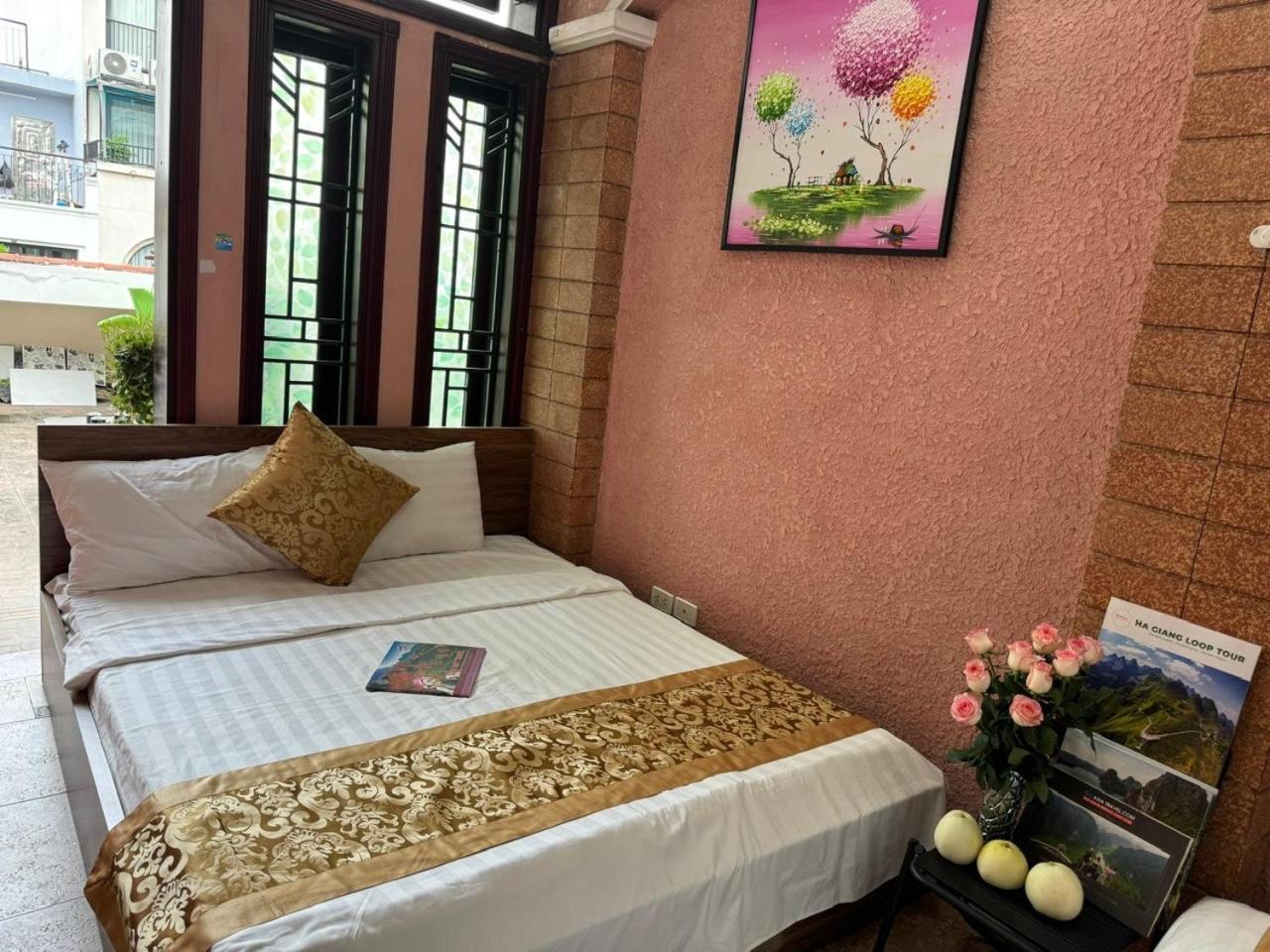 Quynh Moon Homestay ハノイ市 エクステリア 写真